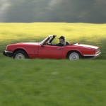 Au volant d'une Triumph Spitfire...