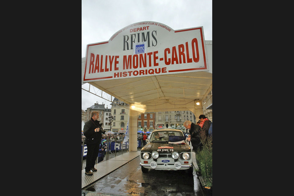 location-automobiles-collection-engagement-participer-rallye-rallyes-historique-drive-classic-19