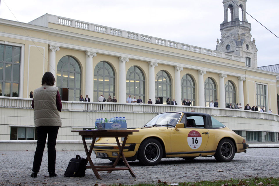 location-automobiles-collection-engagement-participer-rallye-rallyes-historique-drive-classic-31