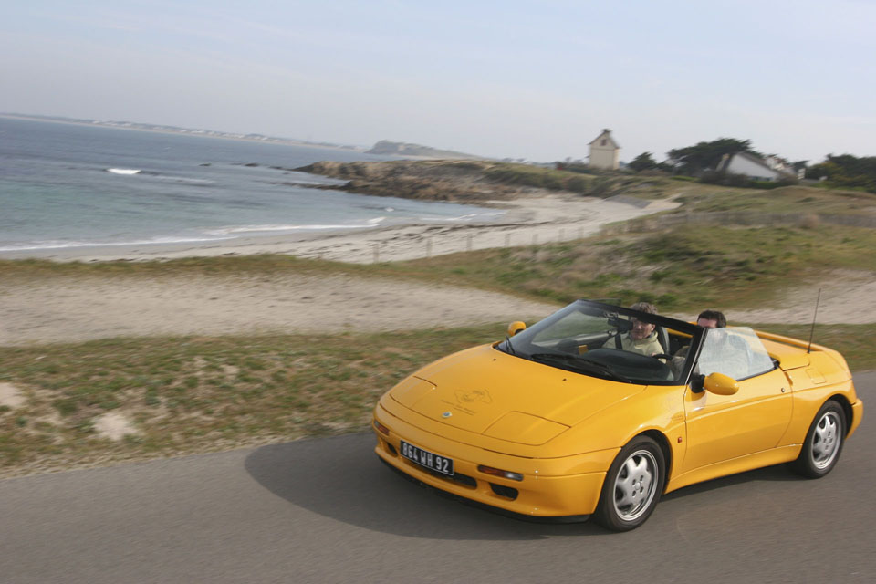 location-lotus-elan-seminaires-incentive-automobiles-collection-drive-classic-2