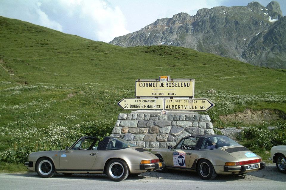 location-porsche-911-targa-seminaires-incentive-team-building-rallyes-location-automobiles-collection-drive-classic-2