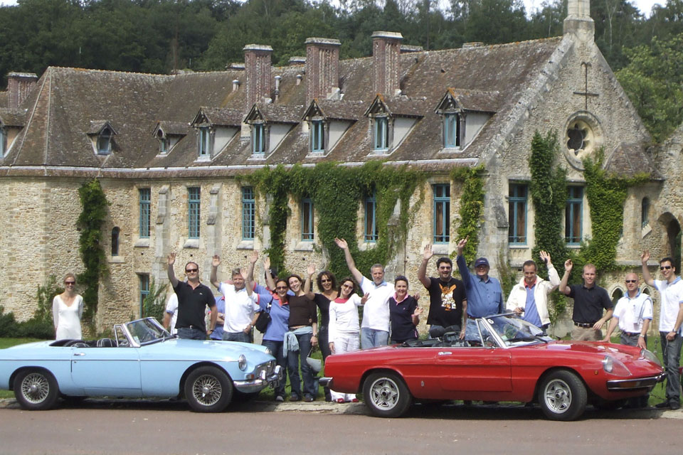 incentive-team-building-tourisme-groupe-plaisir-location-automobiles-collection-coaching-seminaires-drive-classic-18